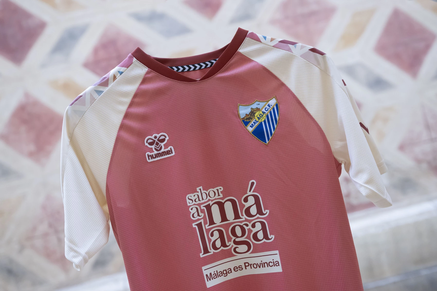 nueva equipación malaga cf